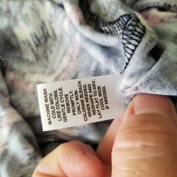 EST 1946 Dress, sz XL - Picture 7 of 7